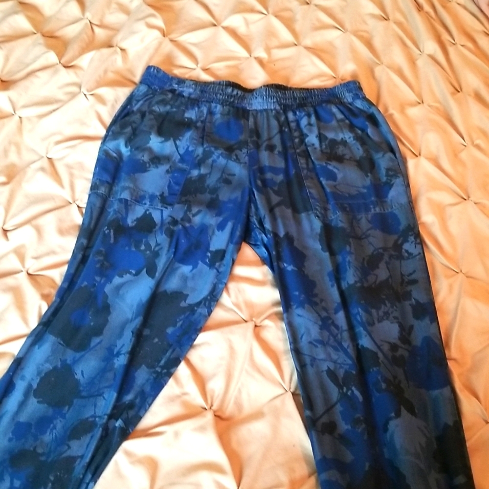 Juicy  culture pants